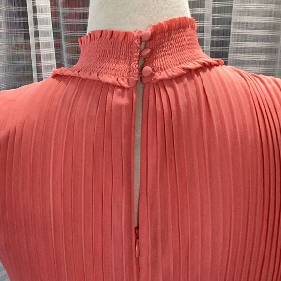 Nanette Lepore Mock Neck Pleated Jumpsuit Coral Women’s 4 - Picture 7 of 9